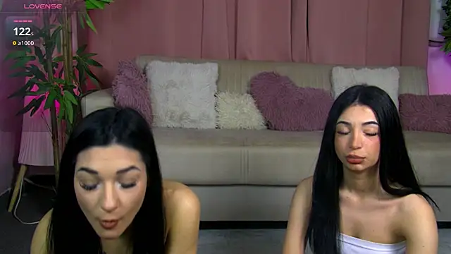 Snapshot of ObsessionDarcieAndAria chatting on 05-22-26, 06:57 ObsessionDarcieAndAria online show from 05-22-26, 06:57