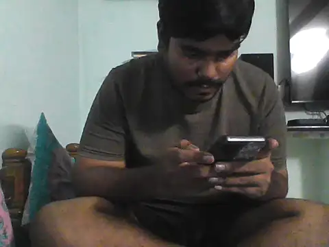 Foxboy65 online show from 04-26-26, 07:22