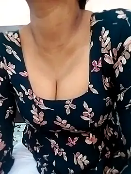 Punam-gupta1 online show from 03-05-26, 04:52