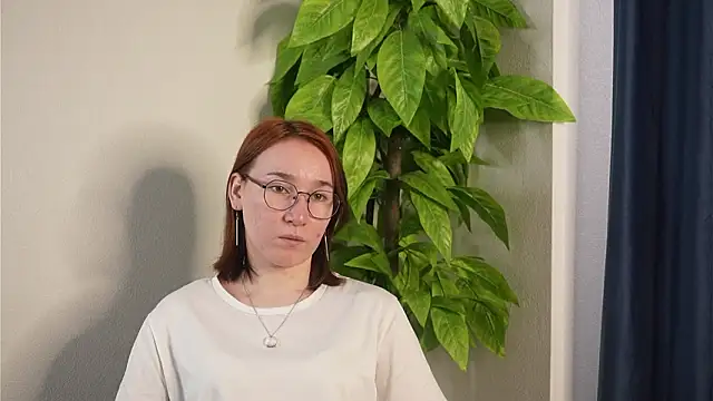 Snapshot of DelisaZmiejko chatting on 03-13-26, 09:27 DelisaZmiejko online show from 03-13-26, 09:27