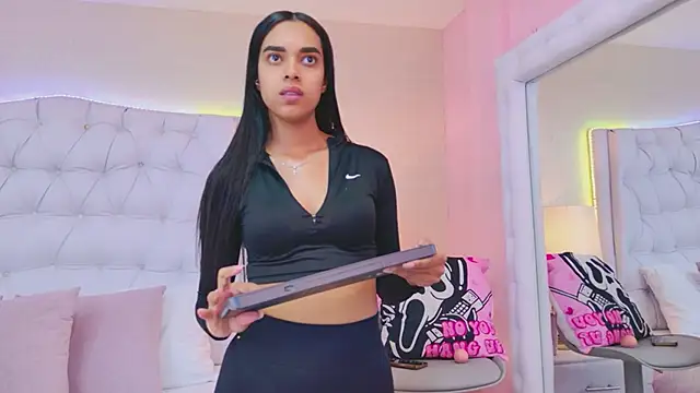 MeganRoseh online show from 04-26-26, 01:53