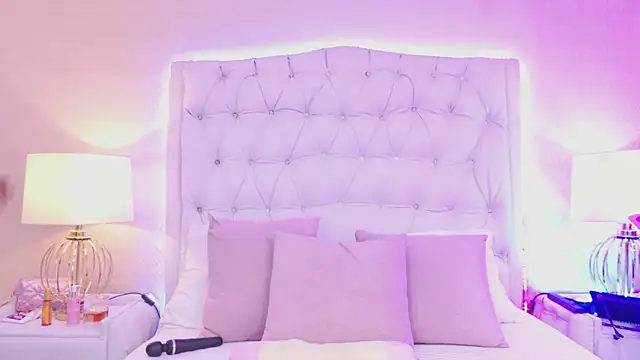 MeganRoseh online show from 04-27-26, 07:45