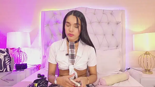 Snapshot of MeganRoseh chatting on 07-31-26, 10:53 MeganRoseh online show from 07-31-26, 10:53