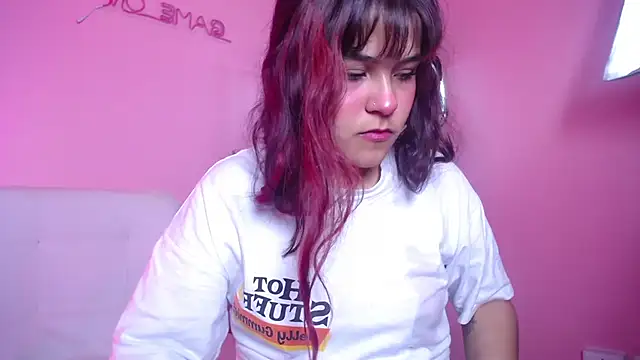 Nami Velle online show from 04-11-26, 01:04