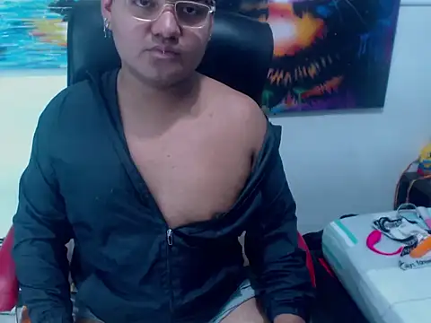 XNoahDeepThroatX online show from 03-11-26, 05:35