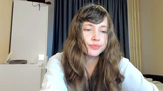 Snapshot of MaryannSofts chatting on 07-08-26, 02:32 MaryannSofts online show from 07-08-26, 02:32