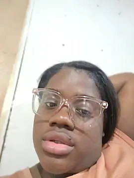 YourLiaa  online show from 03-29-26, 05:29