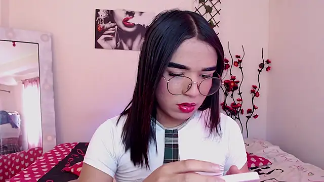 Candyy doll   online show from 04-11-26, 06:23