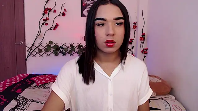 Candyy doll   online show from 04-23-26, 06:54