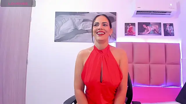 Snapshot of Samantha_Claus1 chatting on 07-17-26, 01:45 Samantha Claus1 online show from 07-17-26, 01:45