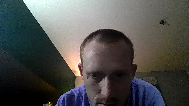 Snapshot of Lovemcurvy69 chatting on 05-28-26, 01:14 Lovemcurvy69 online show from 05-28-26, 01:14