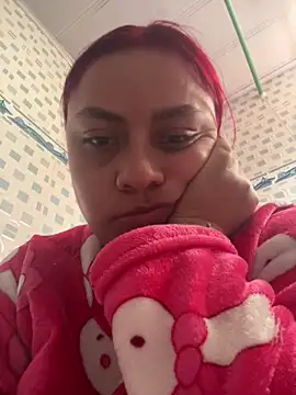 nahomy05 online show from 03-06-26, 07:21