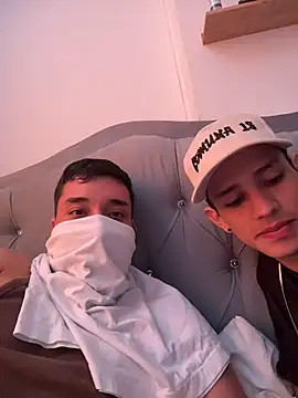 Snapshot of Drayking_ chatting on 03-06-26, 01:51 Drayking online show from 03-06-26, 01:51