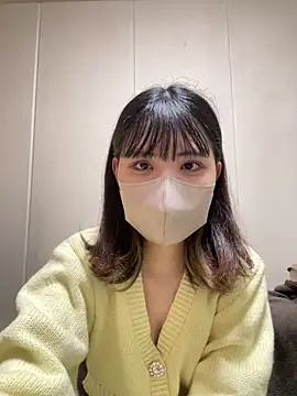 Snapshot of Ema_jp7 chatting on 03-11-26, 07:03 Ema jp7 online show from 03-11-26, 07:03