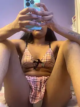 Snapshot of ROSSE2307 chatting on 03-10-26, 12:54 ROSSE2307 online show from 03-10-26, 12:54