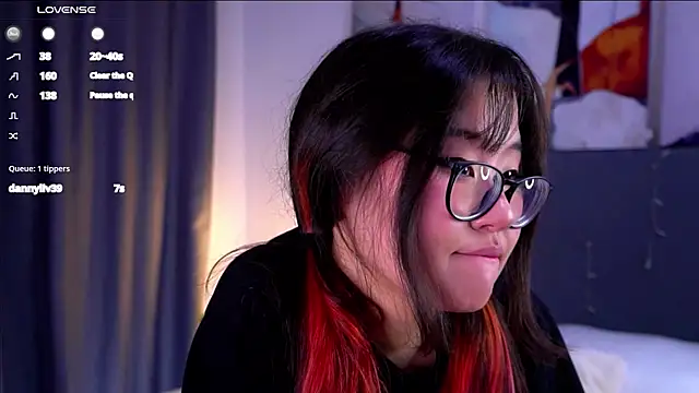 NelleMihalko online show from 04-27-26, 11:41