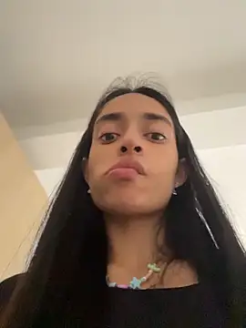 leilani X online show from 05-13-26, 01:41