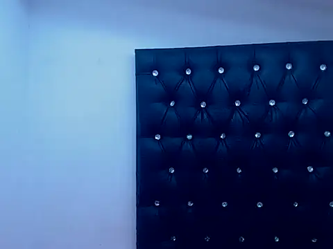 ElegantDesirexx online show from 03-08-26, 05:44