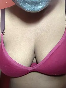 Horny Natasa  online show from 06-11-26, 10:13