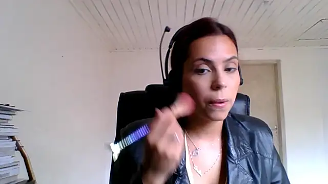 NildaKelsheimer online show from 03-12-26, 03:07