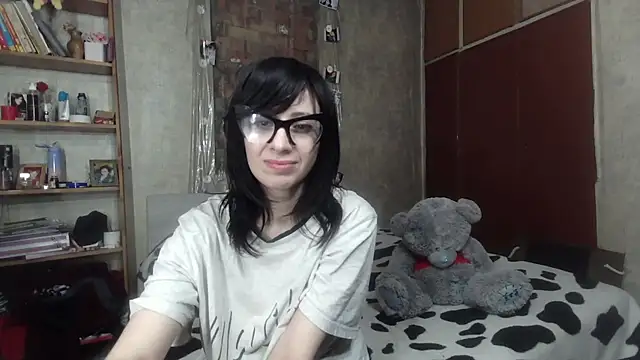 Barbie Rococo online show from 04-14-26, 01:17