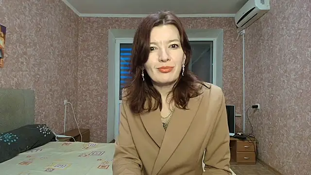 Bonnie Naughtyy online show from 04-19-26, 05:12