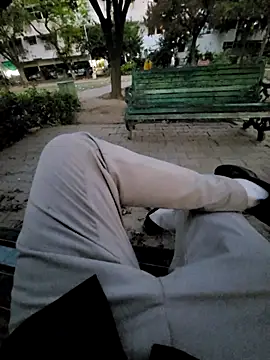 Goravdesiland online show from 04-25-26, 01:41