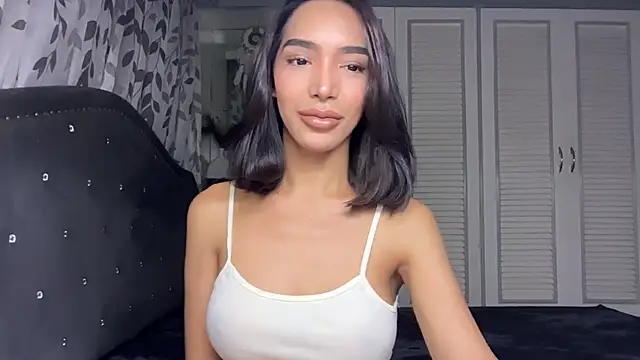Snapshot of AnayaLauren_ chatting on 07-08-26, 03:22 AnayaLauren online show from 07-08-26, 03:22