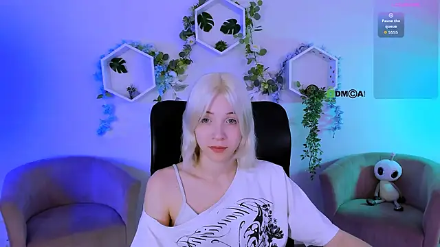  sabrina moore online show from 07-18-26, 06:34