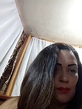 Snapshot of maroita chatting on 06-03-26, 01:36 maroita online show from 06-03-26, 01:36