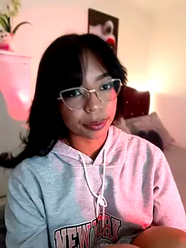 nathyjonees online show from 06-08-26, 11:10