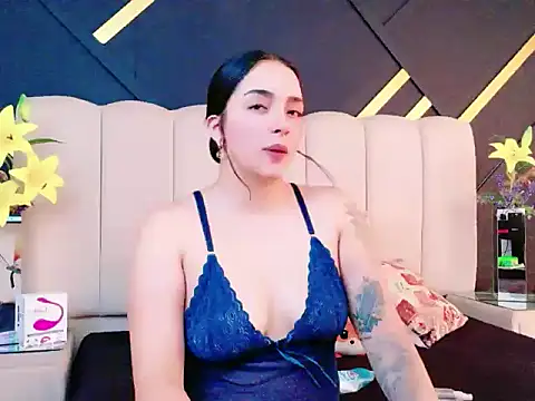 IsadoraSmit online show from 05-15-26, 12:45
