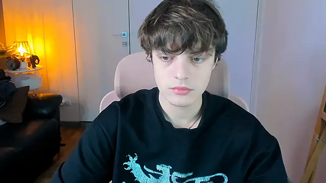 MaxVibee online show from 03-11-26, 07:09