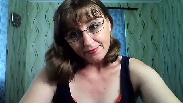 Snapshot of Alisaprice077 chatting on 07-18-26, 09:46 Alisaprice077 online show from 07-18-26, 09:46