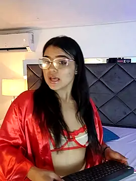 AlmaRios online show from 03-12-26, 01:50