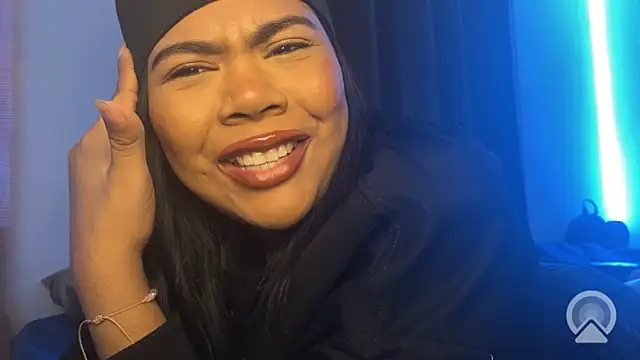 Snapshot of arait1544 chatting on 03-10-26, 08:52 arait1544 online show from 03-10-26, 08:52