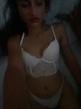 Luckylady17 online show from 08-06-26, 03:52