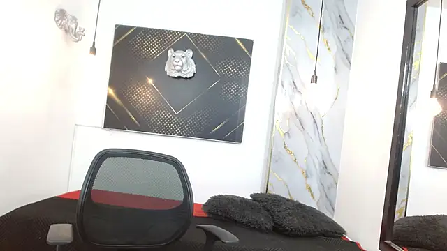 KingOfTemptation online show from 04-06-26, 03:15