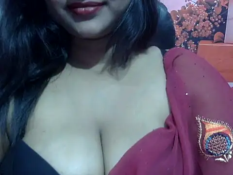 Rashmi hotgirl online show from 04-03-26, 06:06