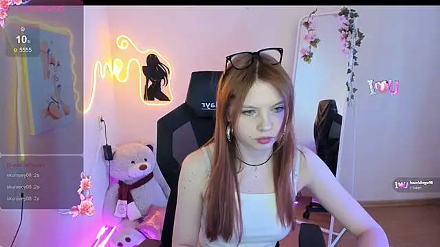 Ember Vexen online show from 04-07-26, 08:59