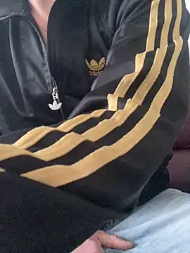 ParisSlut online show from 03-10-26, 09:47