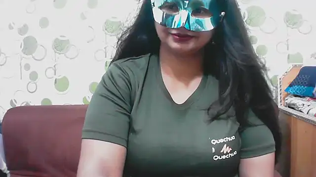 Snapshot of hard_to_do__ chatting on 05-19-26, 03:18 hard to do online show from 05-19-26, 03:18