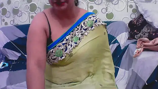 Snapshot of hard_to_do__ chatting on 06-02-26, 05:26 hard to do online show from 06-02-26, 05:26