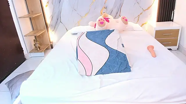 Damon Antonella online show from 03-08-26, 02:04