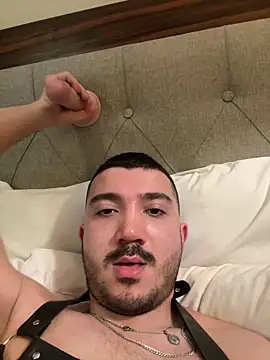 Snapshot of s_eren chatting on 03-07-26, 08:06 s eren online show from 03-07-26, 08:06