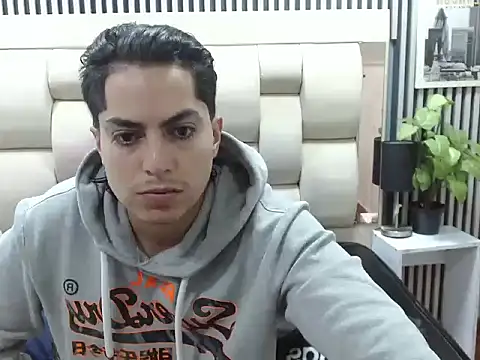 Alex Wolft online show from 04-26-26, 11:08