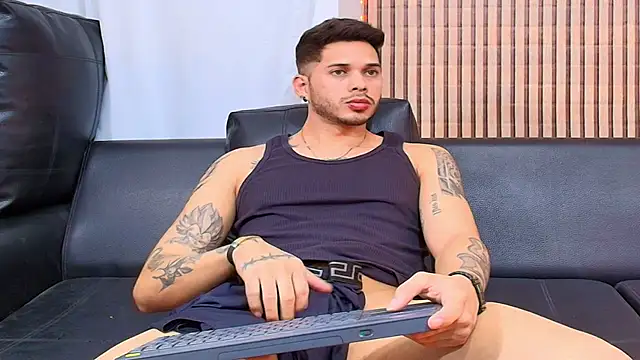 johan speitzer online show from 04-21-26, 01:42