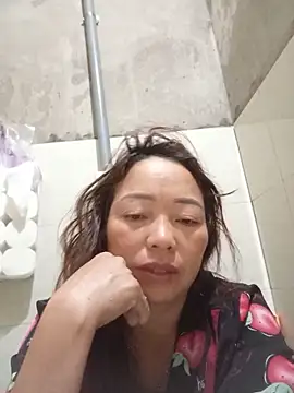 Snapshot of Yellow-pink chatting on 06-09-26, 11:16 Yellow-pink online show from 06-09-26, 11:16