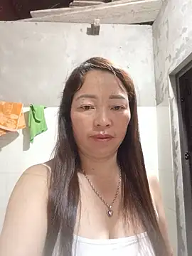 Yellow-pink online show from 07-05-26, 10:39