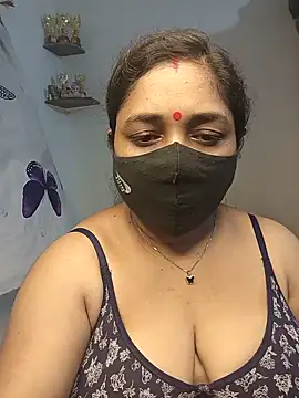 Snapshot of Tanvi_My_Girl chatting on 05-20-26, 05:08 Tanvi My Girl online show from 05-20-26, 05:08